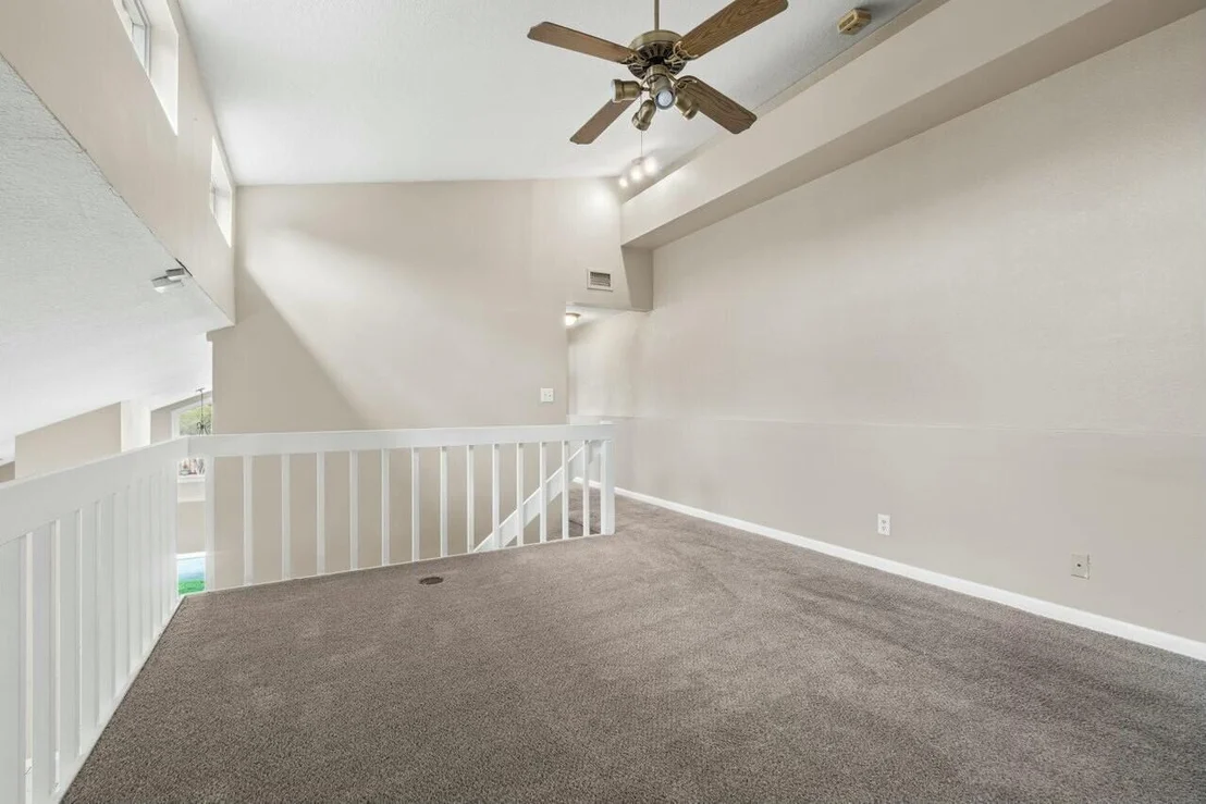 Photo of 262 Maplecrest Circle