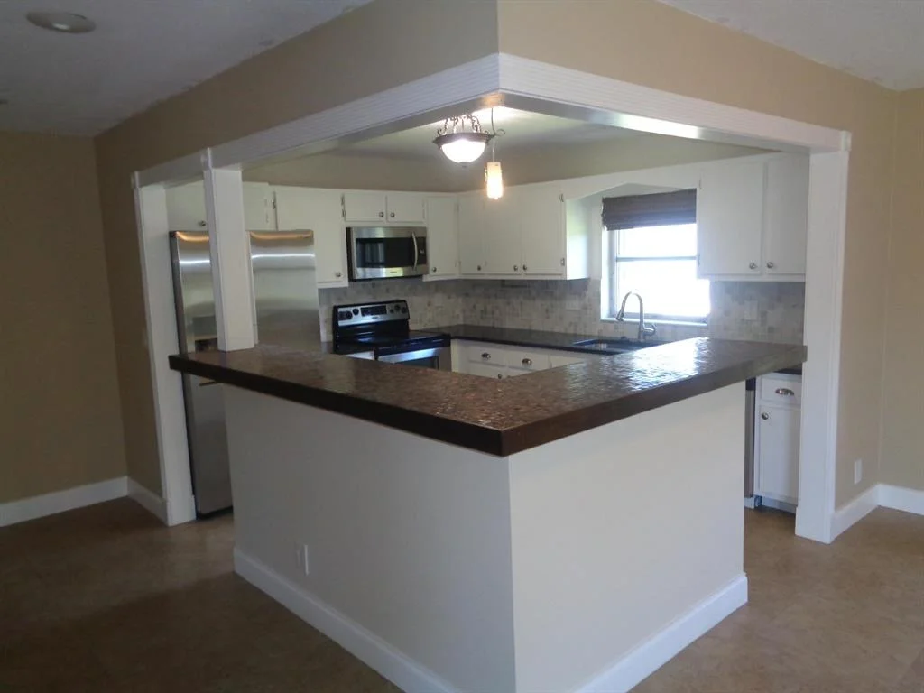 Photo of 6098 Stanley Lane