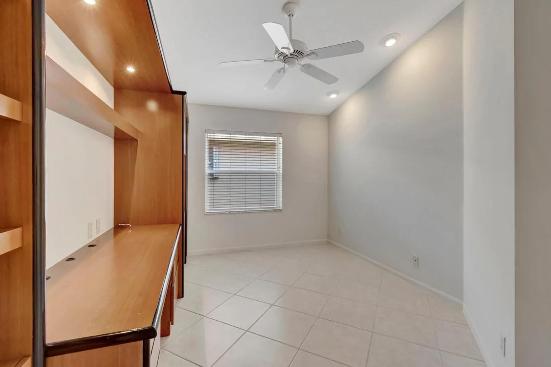Photo of 6661 Sherbrook Drive