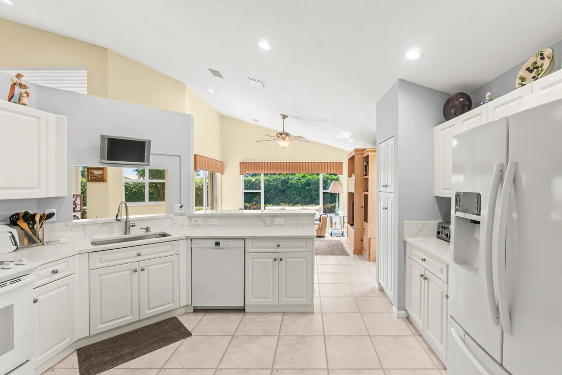 Photo of 6952 Grenelefe Road