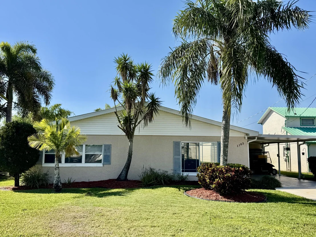 Photo of 1183 Canal Way
