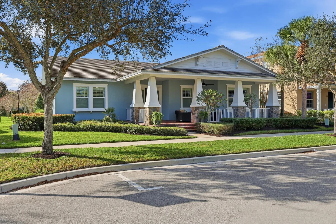 Photo of 1358 Community Drive