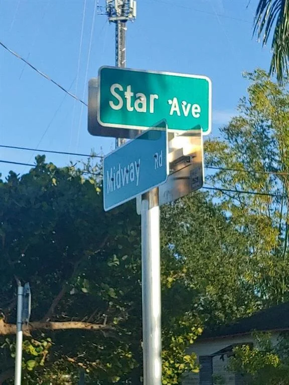Photo of 5016 Star Avenue