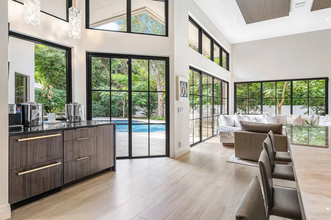 Photo of 2249 W Silver Palm Road