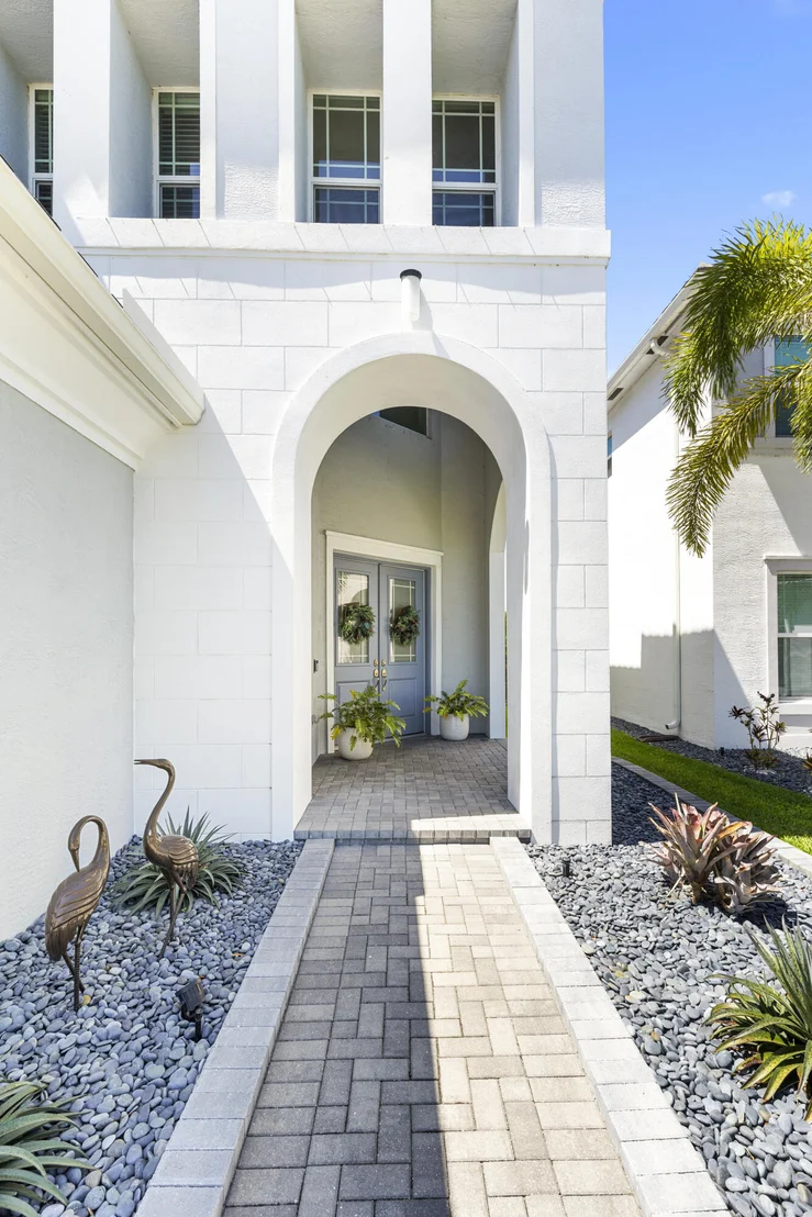 Photo of 16201 Melogold Drive