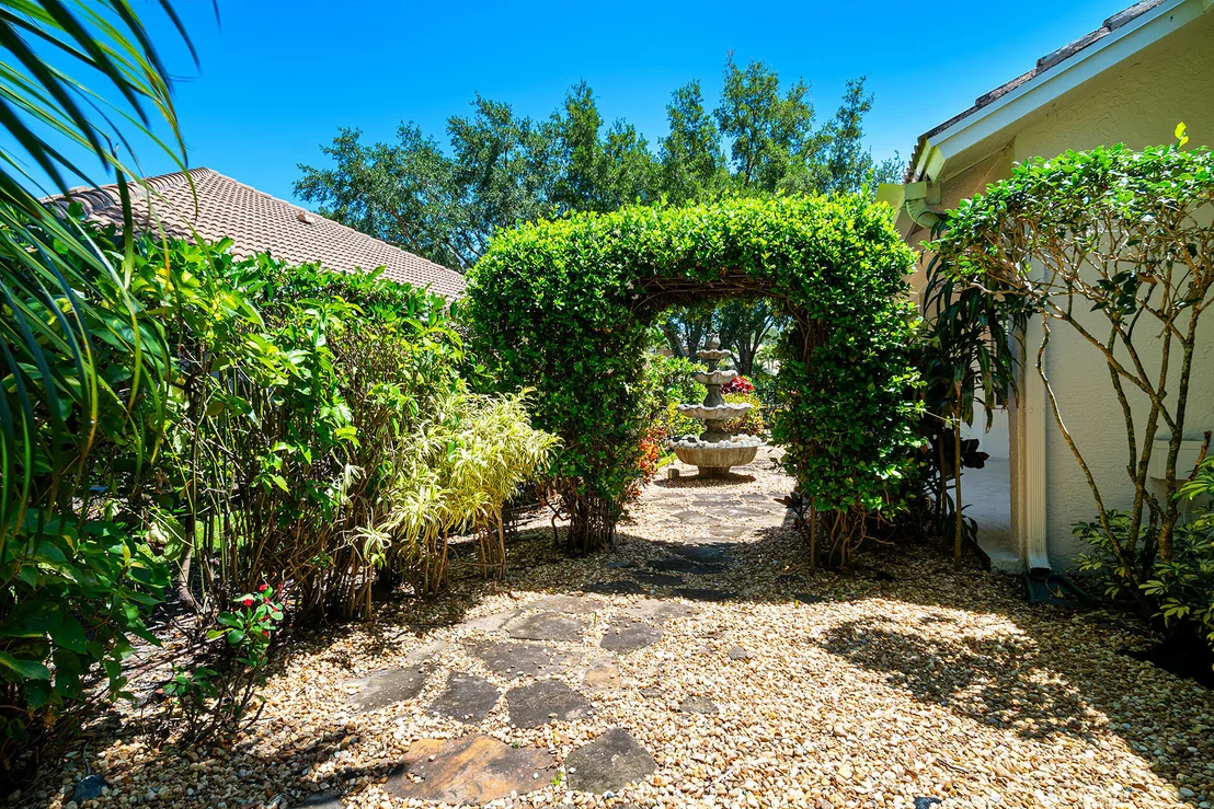 Photo of 1167 Egret Circle S