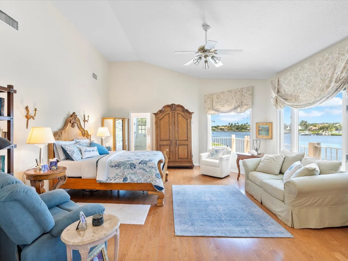 Photo of 35 Tradewinds Circle