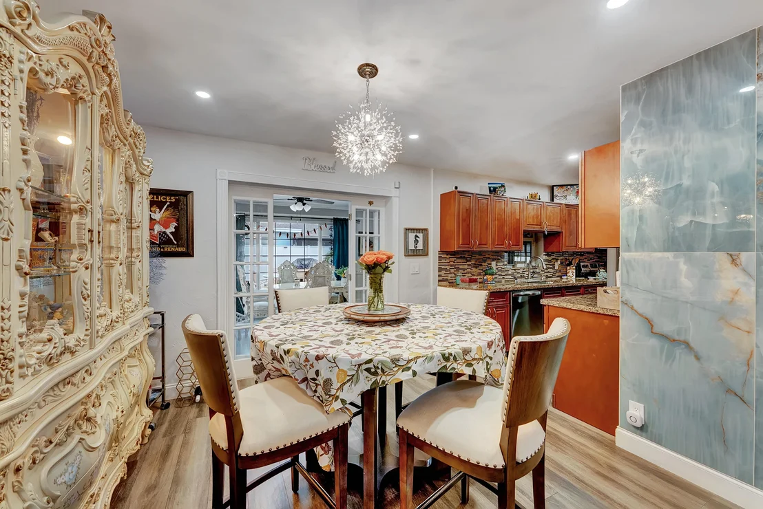 Photo of 661 Eagle Circle