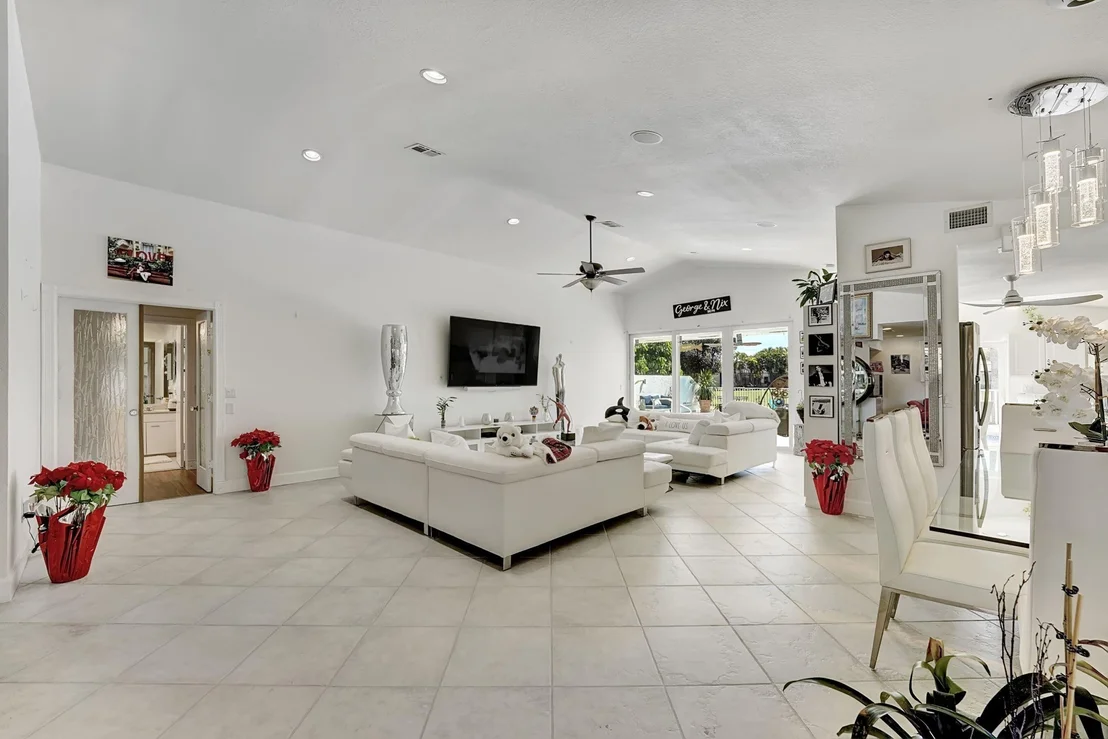 Photo of 10215 Sunset Bend Drive