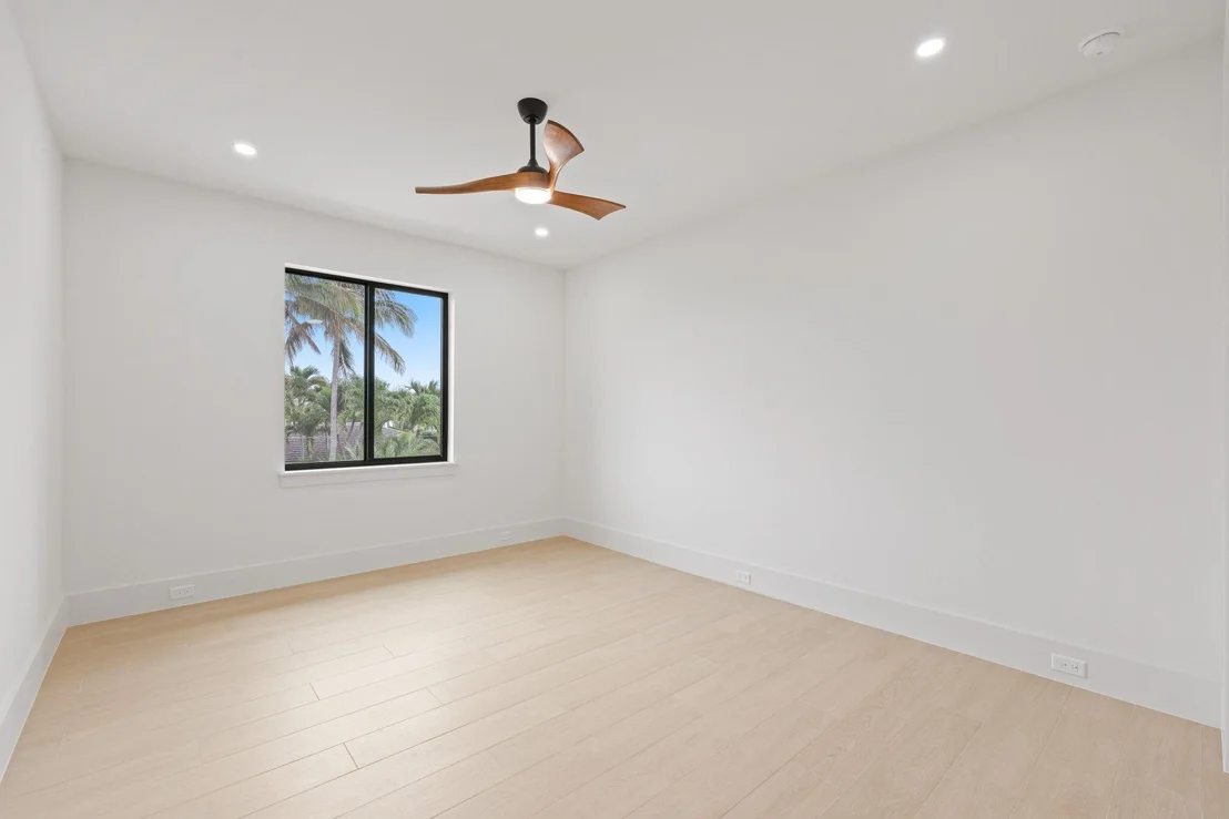 Photo of 1160 Emerald Drive