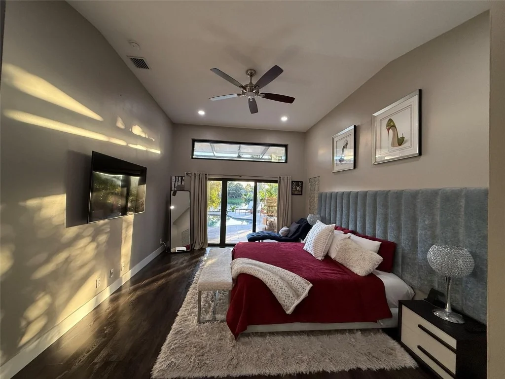 Photo of 2702 E Orchard Circle