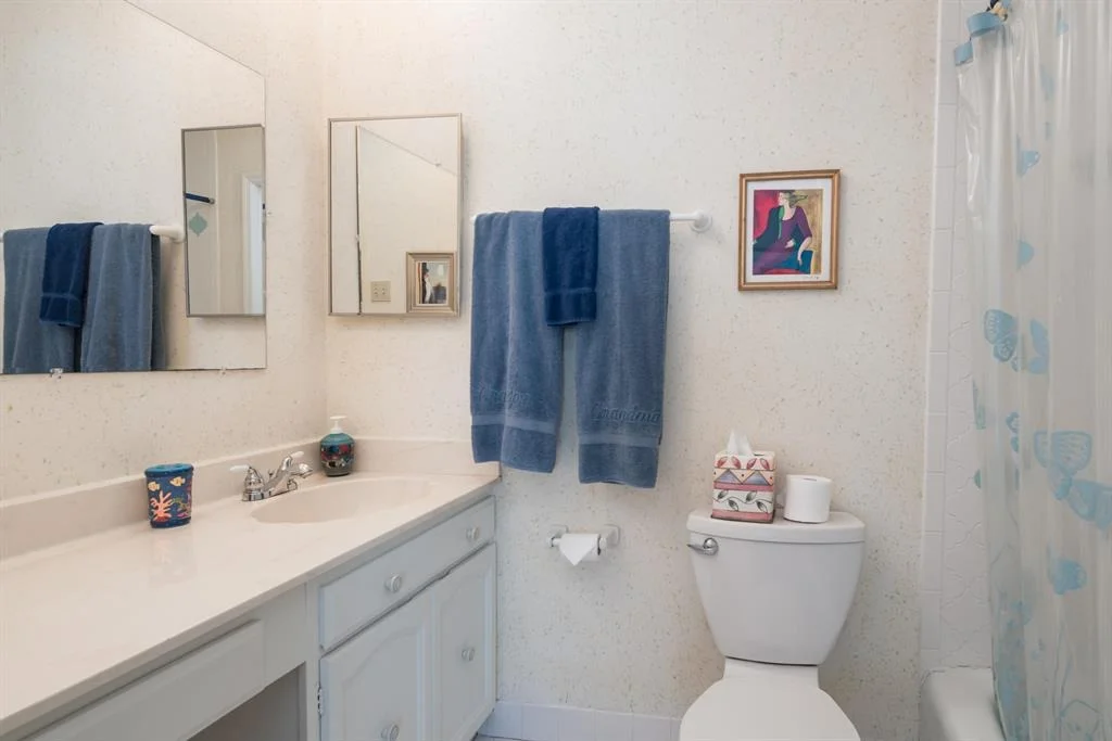 Photo of 5601 Coastal Drive