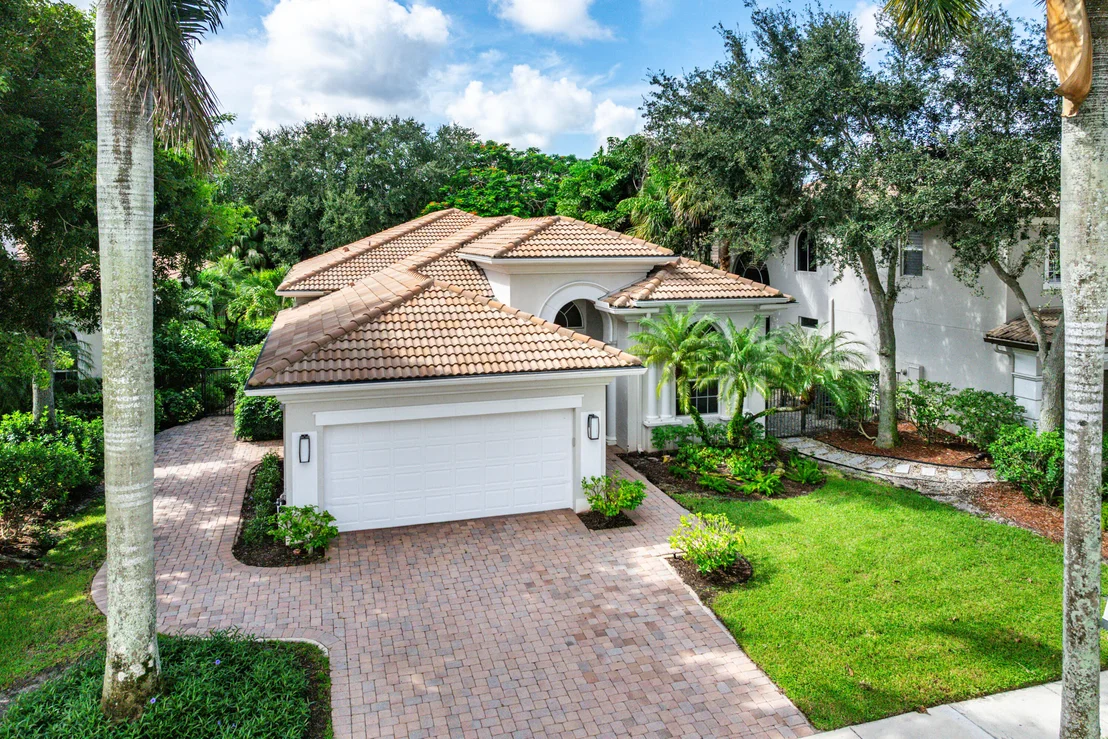 Photo of 8138 Valhalla Drive