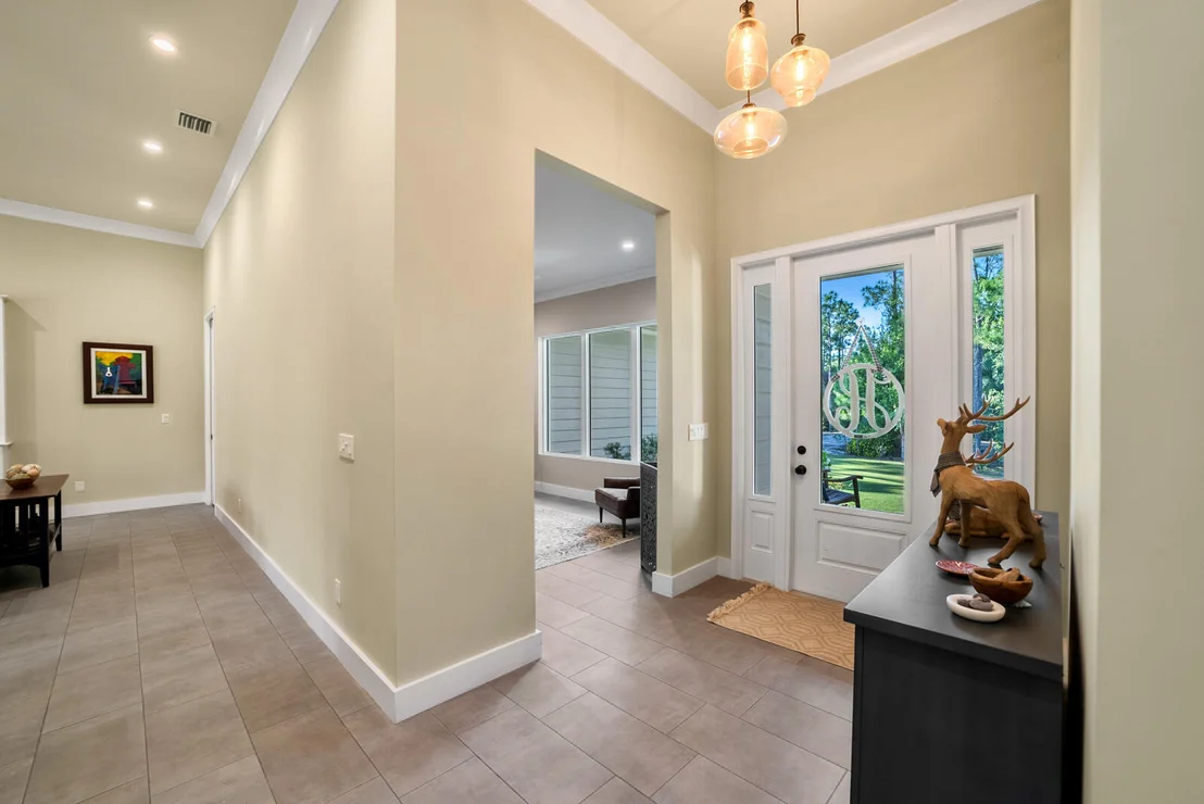 Photo of 9010 Valley Oak Place