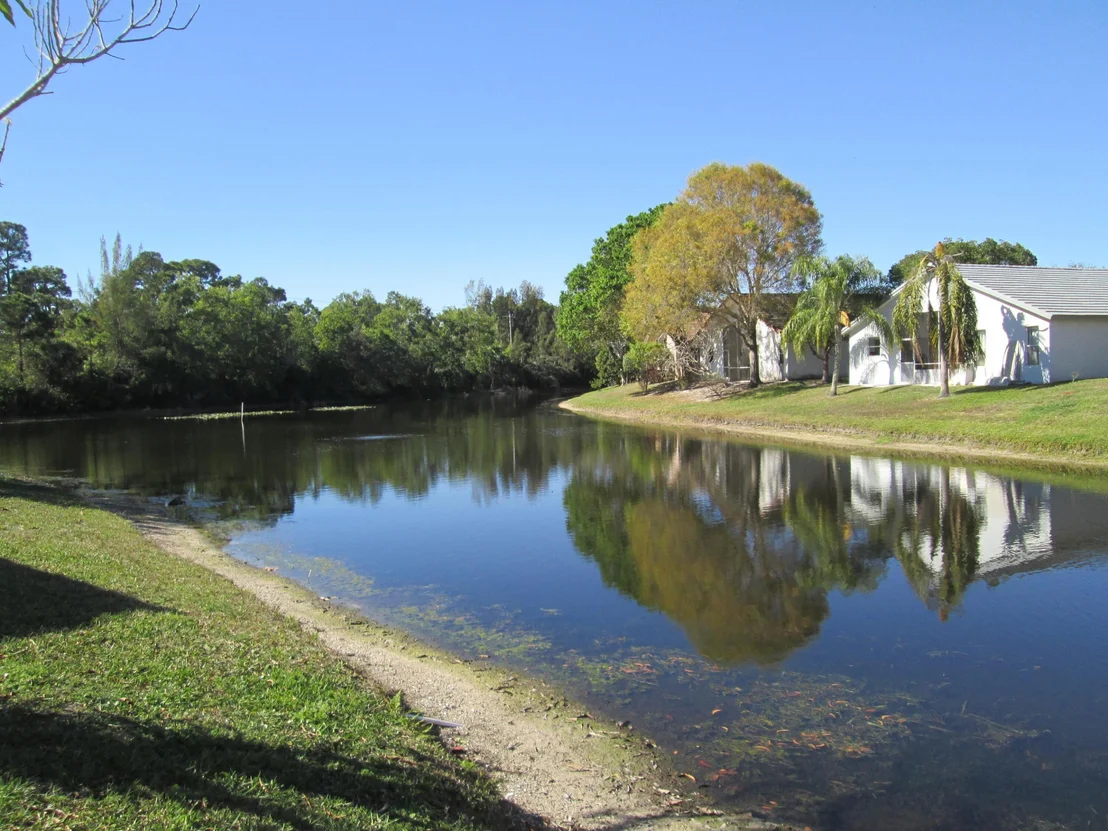 Photo of 2866 Waters Edge Circle