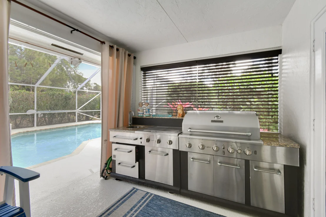 Photo of 13019 156th Street N