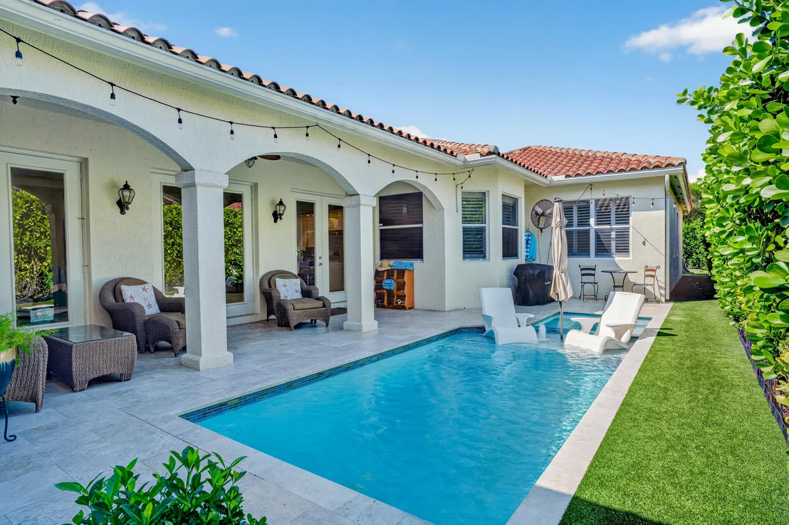 Photo of 150 Santiago Drive