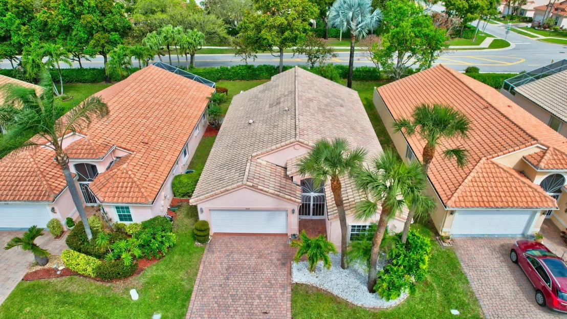 Photo of 5145 Glenville Drive