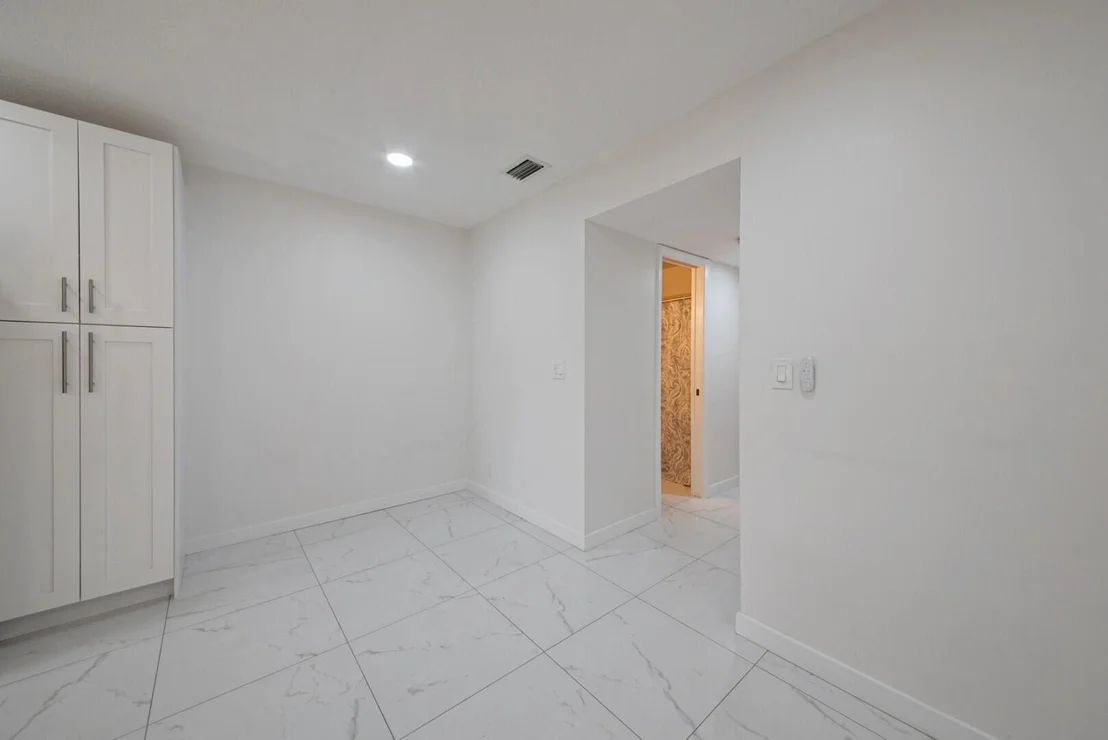 Photo of Unit D at 5220 Nesting Way
