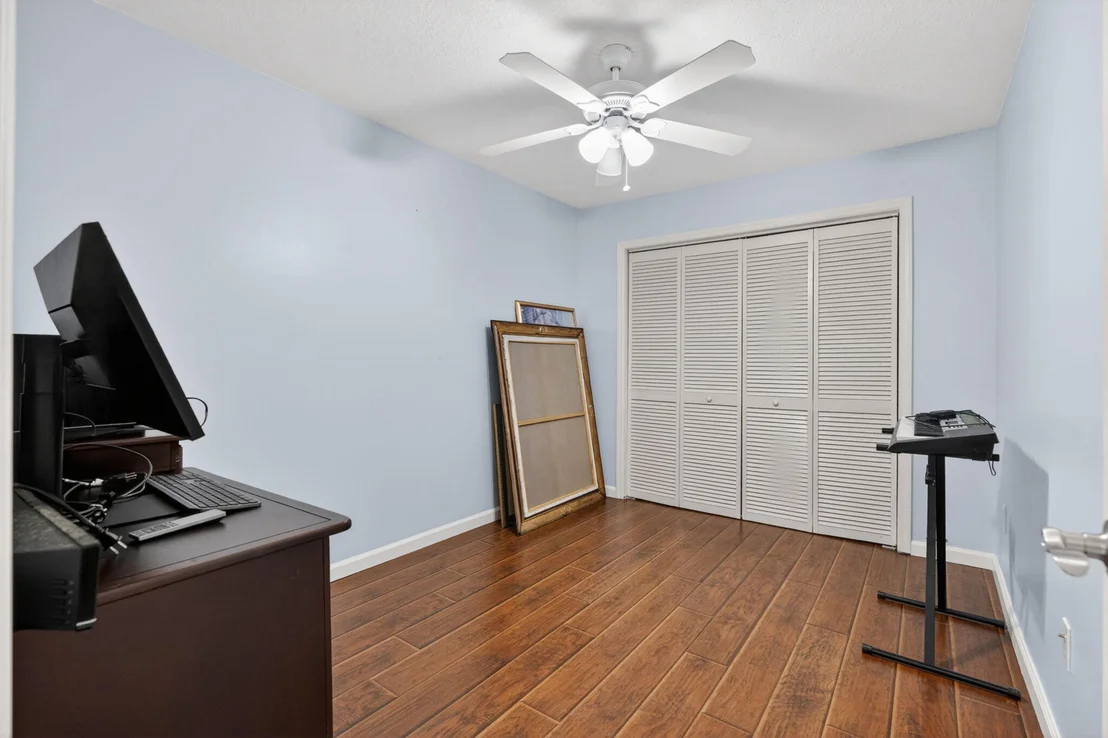 Photo of 17391 Alexander Run