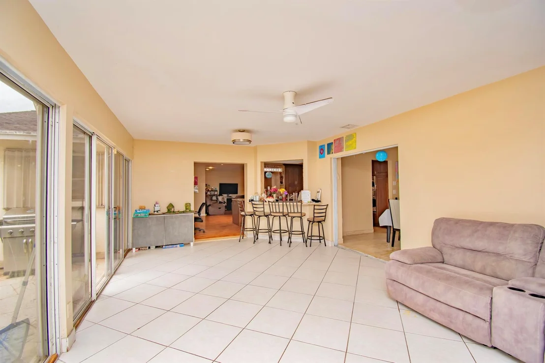 Photo of 7455 San Clemente Place