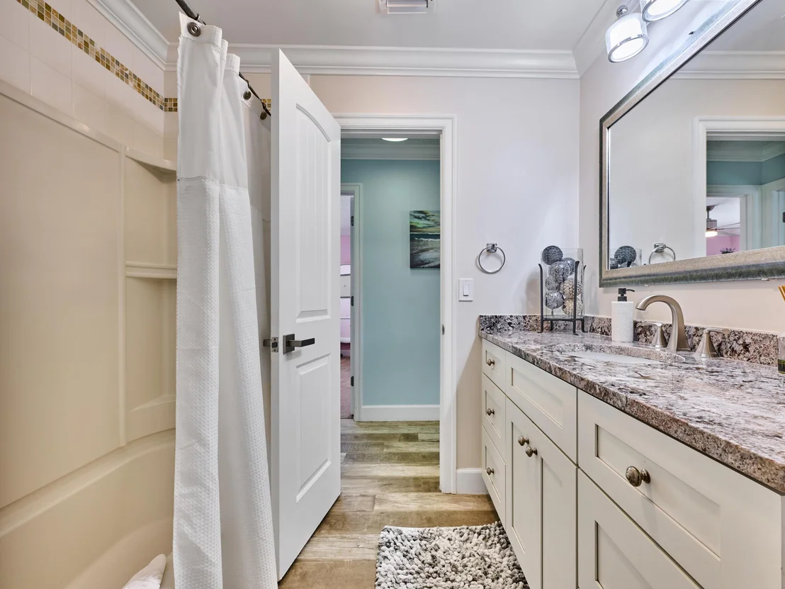 Photo of 708 Weldwood Road
