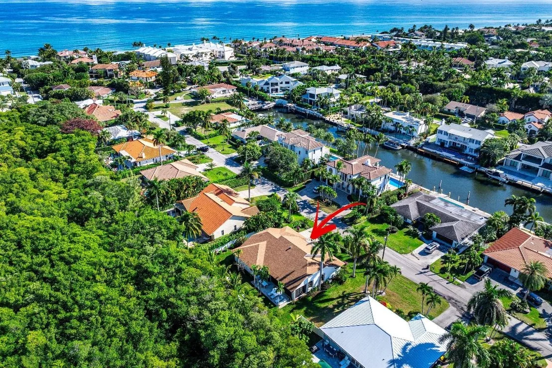 Photo of 48 Harbour Drive N