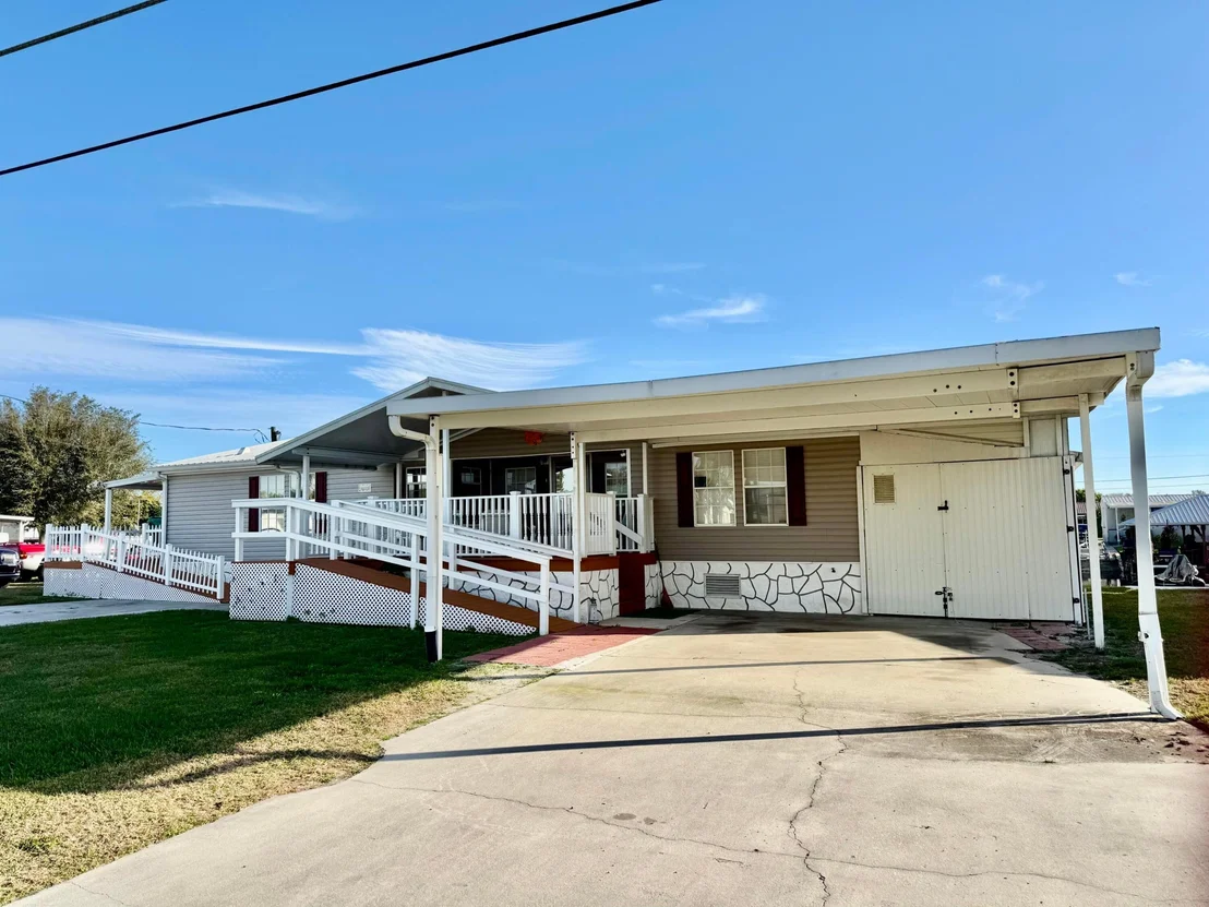 Photo of 2132 SE 29th Street