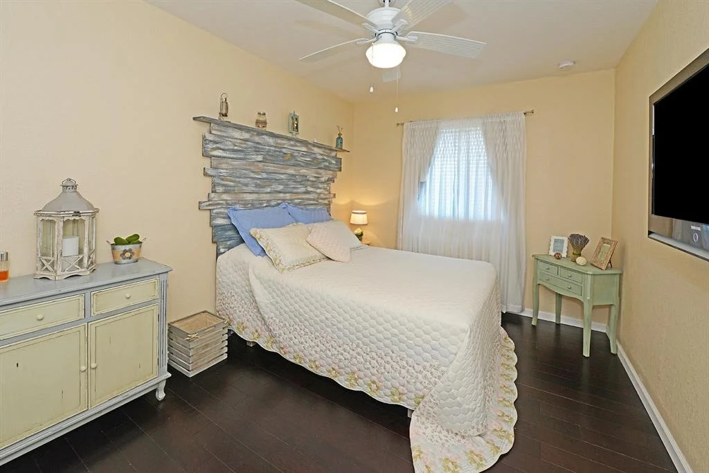 Photo of 5622 Caranday Palm Drive