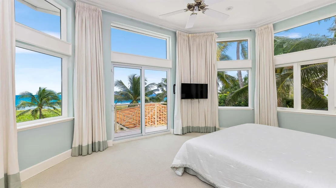 Photo of 755 N Ocean Boulevard