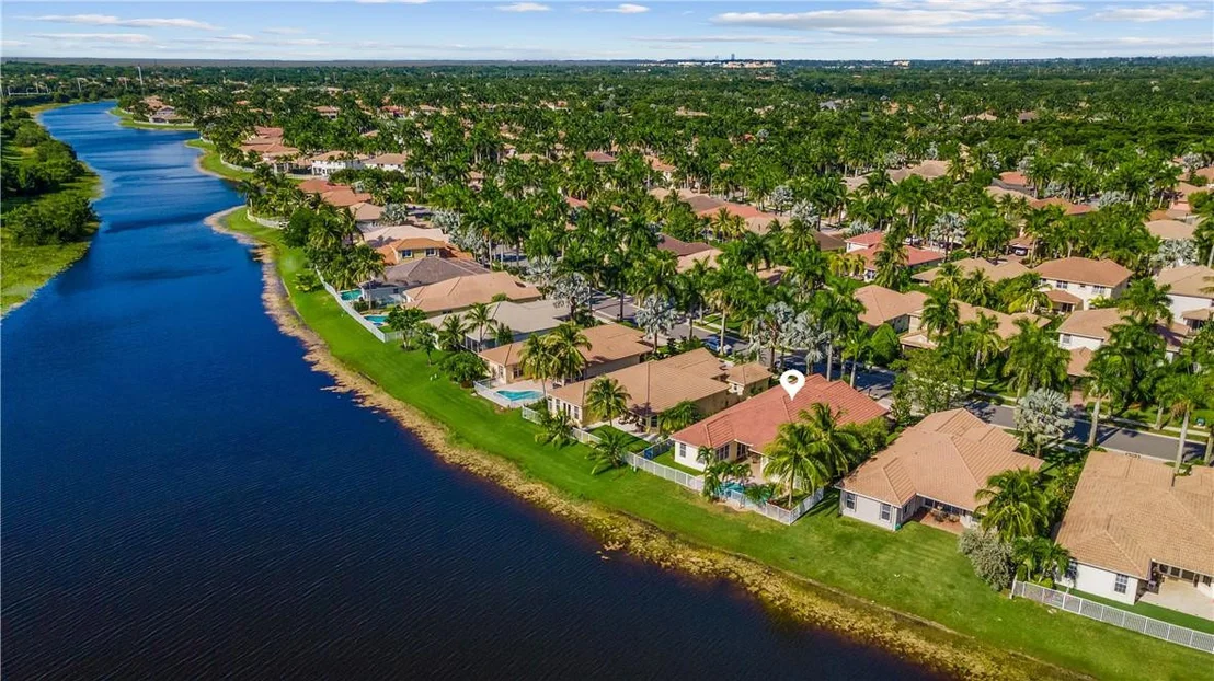Photo of 1833 Harbor View Circle