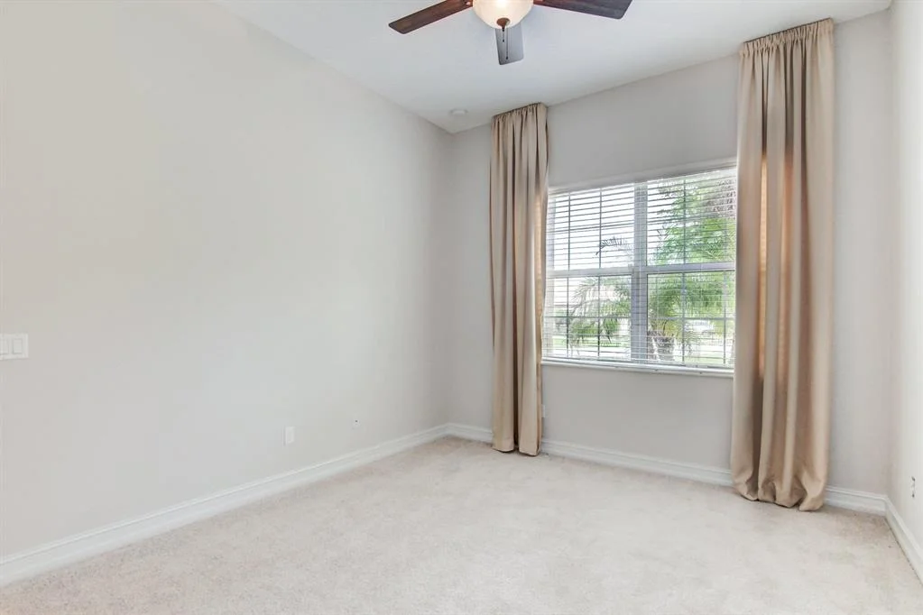 Photo of 9867 Bluefield Drive