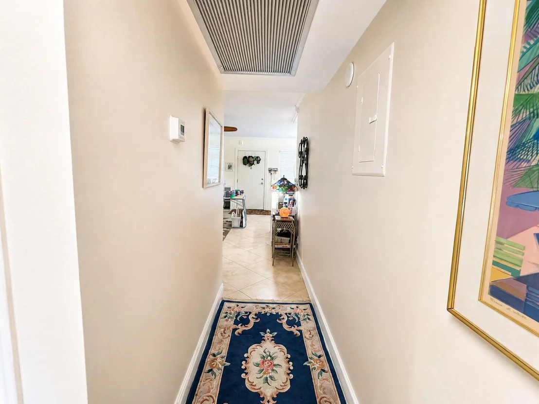Photo of Unit B1 at 1901 Bermuda Circle
