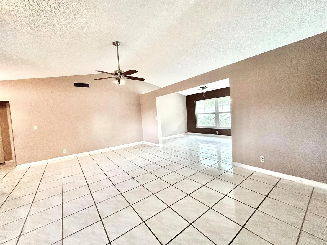 Photo of 6404 Moonstone Way