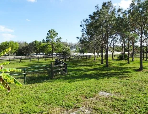 Photo of 16493 Rustic Road