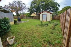 Photo of 1308 Crest Drive