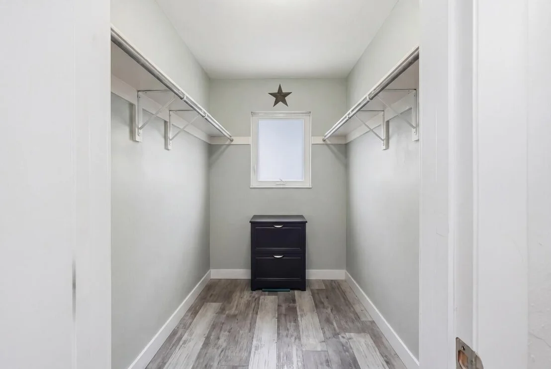 Photo of 380 SE 5th Avenue