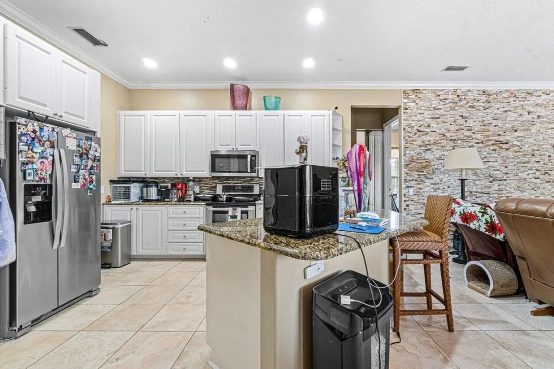 Photo of 7580 Red River Road
