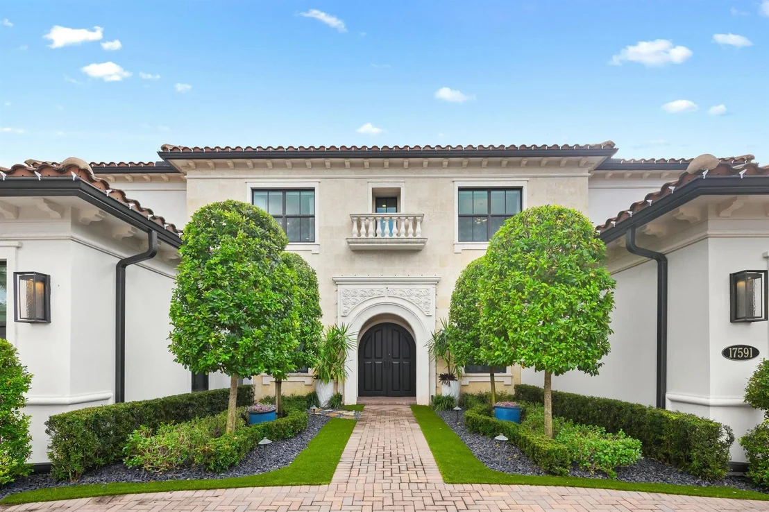 Photo of 17591 Cadena Drive