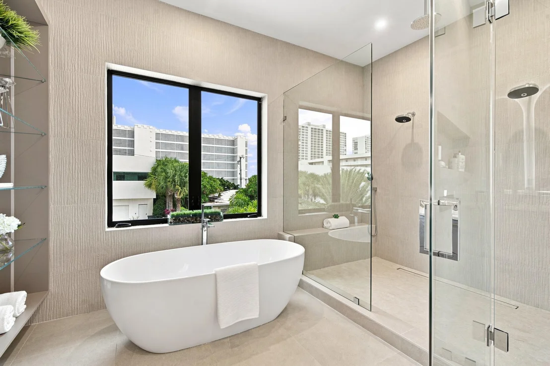 Photo of 3093 Banyan Road