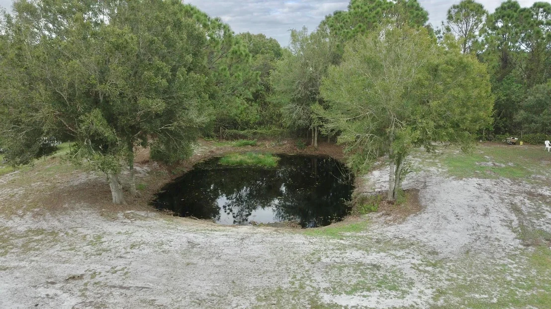 Photo of 2267 NE 54th Trail