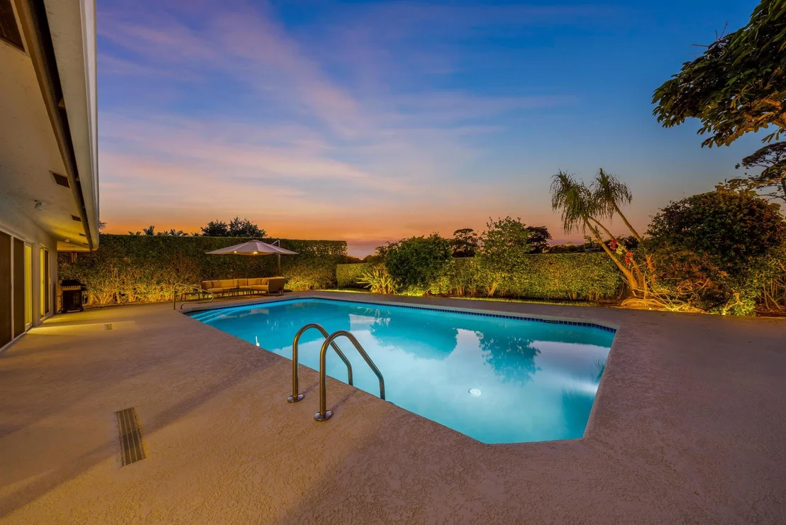 Photo of 5108 Pineview Circle