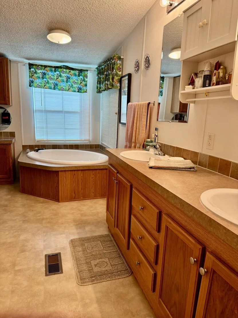 Photo of 2132 SE 29th Street