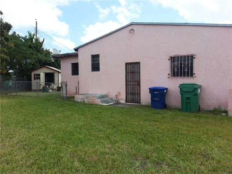 Photo of 1071 Little River Drive