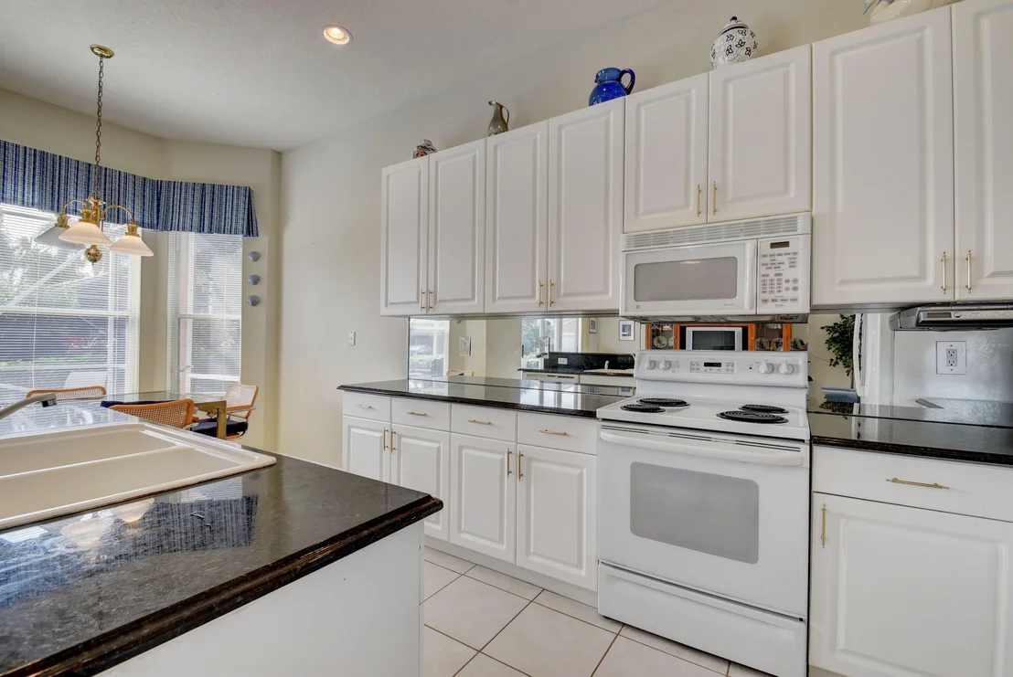 Photo of 7046 Haviland Circle