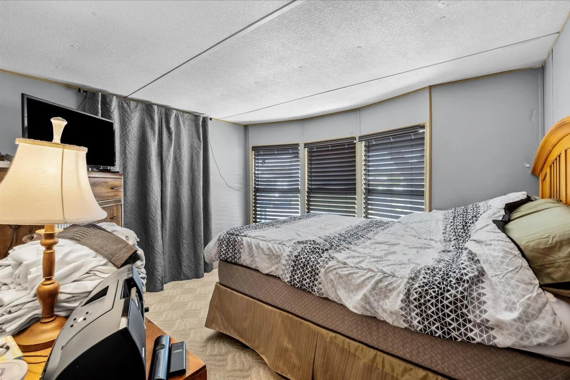 Photo of 324 Mockingbird Avenue