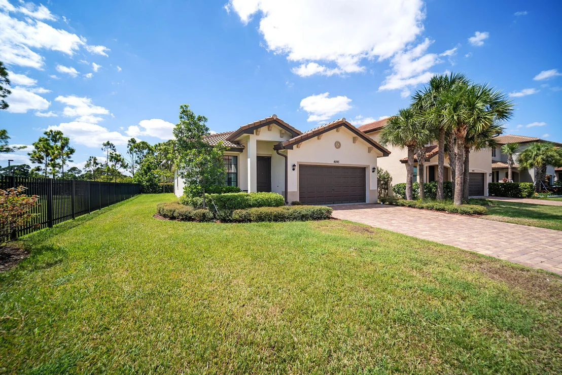 Photo of 4845 Pond Pine Way