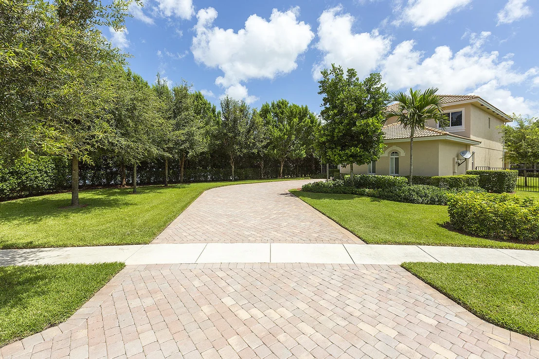 Photo of 8364 Lyons Ranches Road