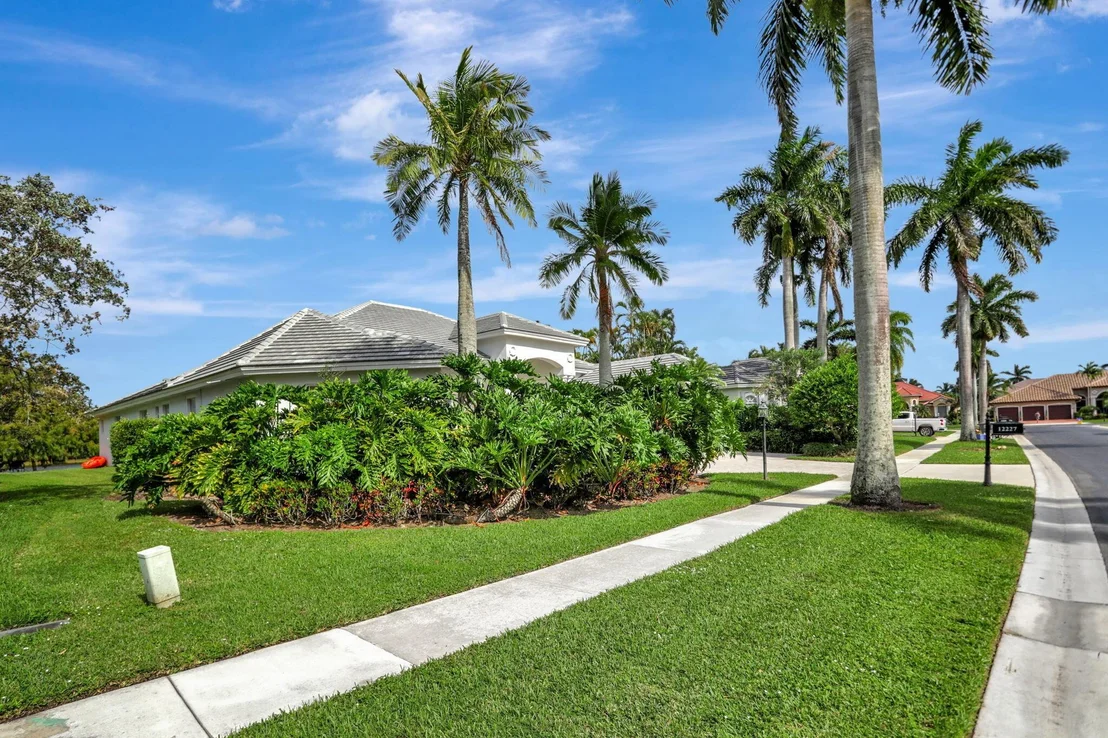 Photo of 12227 Kenton Way