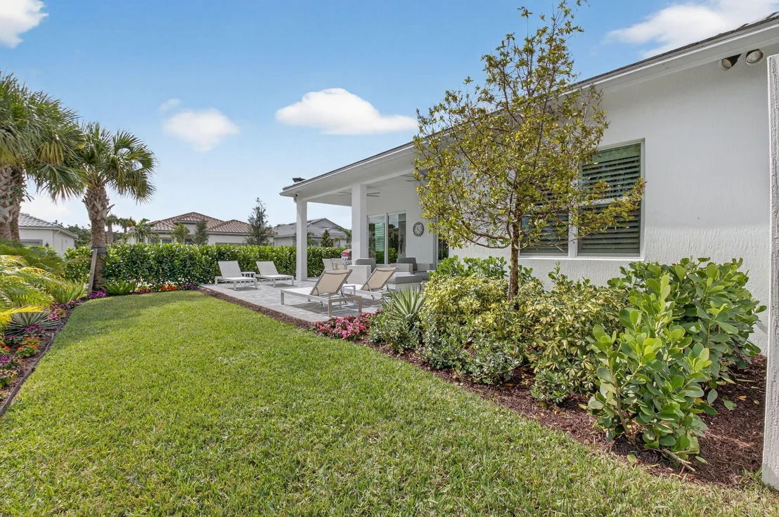 Photo of 381 Zelda Lane
